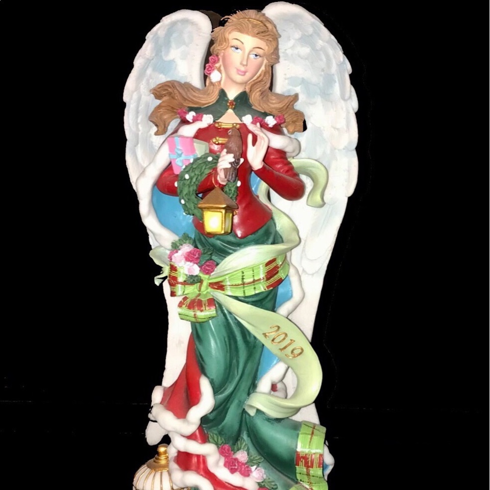 Lenox Angels of Glory Annual 2018 pencil Figurine